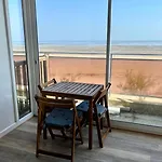 Mettons Les Voiles - Appt Vue Avec Loggia Appartement Bernières-sur-Mer