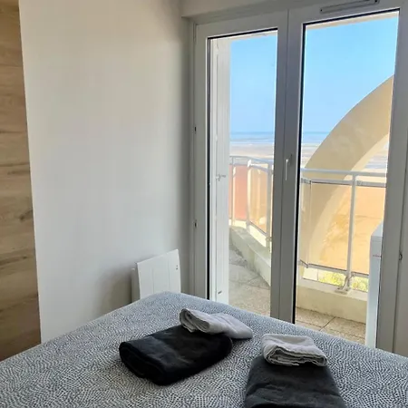 Mettons Les Voiles - Appt Vue Avec Loggia Apartment Bernieres-sur-Mer